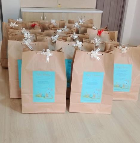 Prefeitura de Jóia entrega kits de Páscoa para crianças do PIM